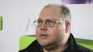 Vučić u kontaktu s desničarima